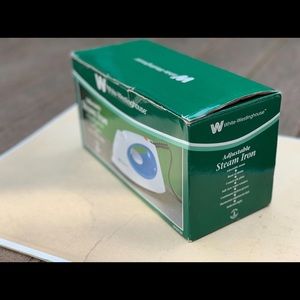 White-Westinghouse Adjustable Steam Iron